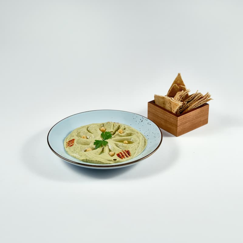 Pesto Hummus with Pita Bread 